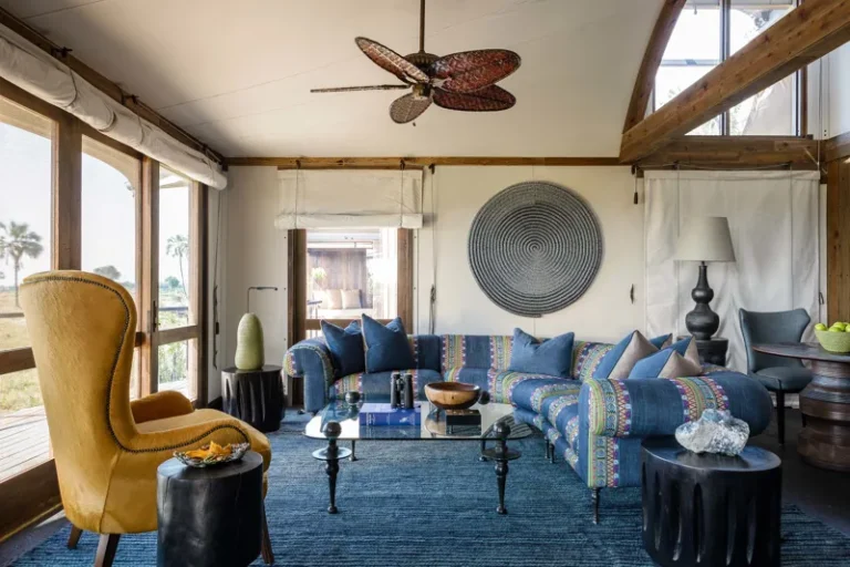 papyrus-suite-living-area